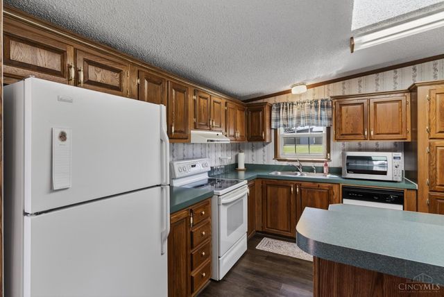 5704 State Route 73, Chester Twp, OH 45177