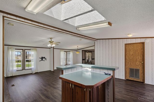 5704 State Route 73, Chester Twp, OH 45177