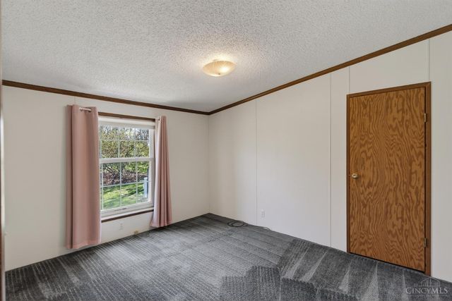 5704 State Route 73, Chester Twp, OH 45177