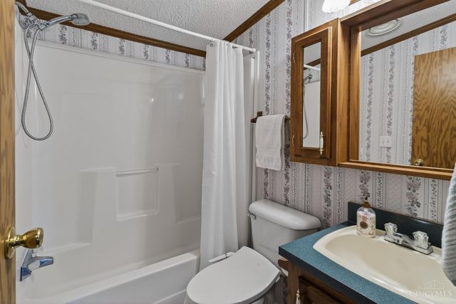 5704 State Route 73, Chester Twp, OH 45177