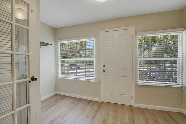 326 SE 1st Avenue, Delray Beach, FL 33444