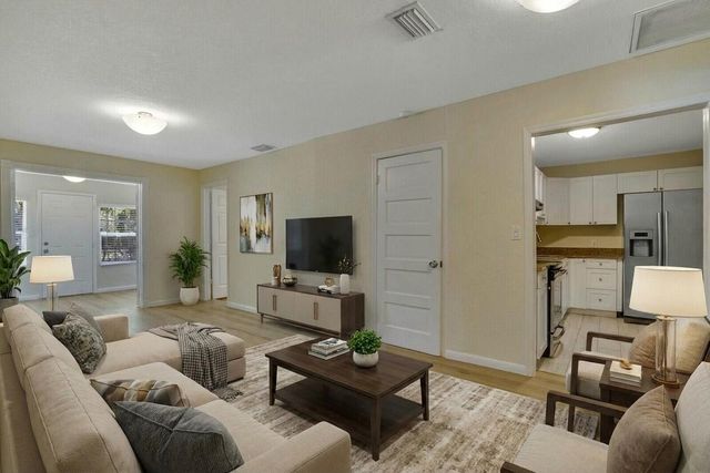 326 SE 1st Avenue, Delray Beach, FL 33444