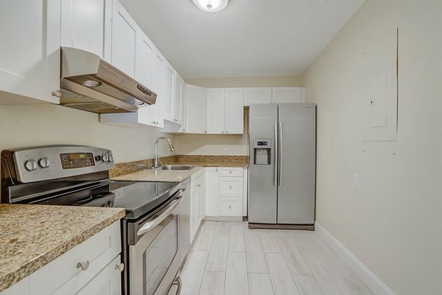 326 SE 1st Avenue, Delray Beach, FL 33444