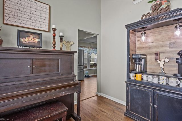 803 Wesleyan CT, Newport News, VA 23602
