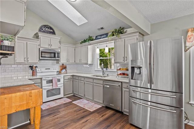 803 Wesleyan CT, Newport News, VA 23602