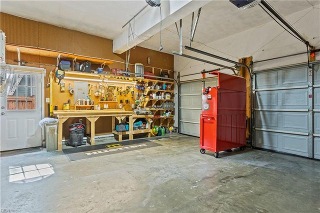 803 Wesleyan CT, Newport News, VA 23602