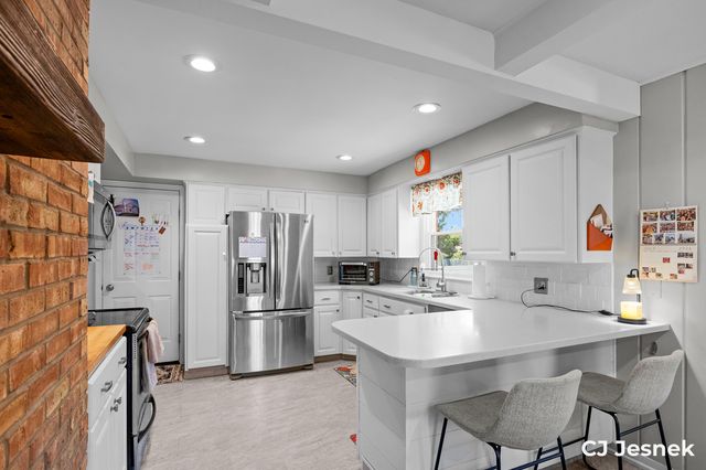 1929 Lotus Avenue SE, Grand Rapids, MI 49506