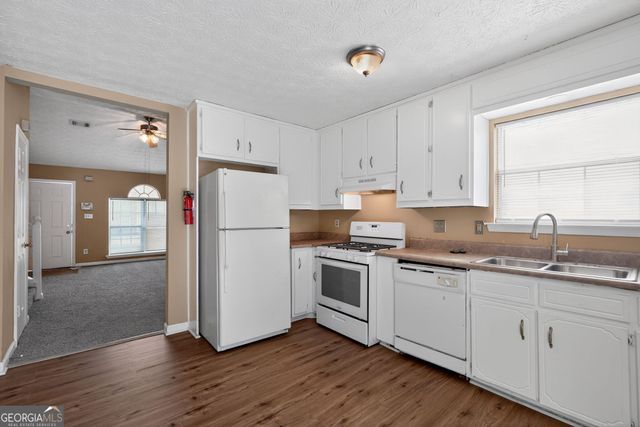 5605 Rock Shoals Way, Atlanta, GA 30349