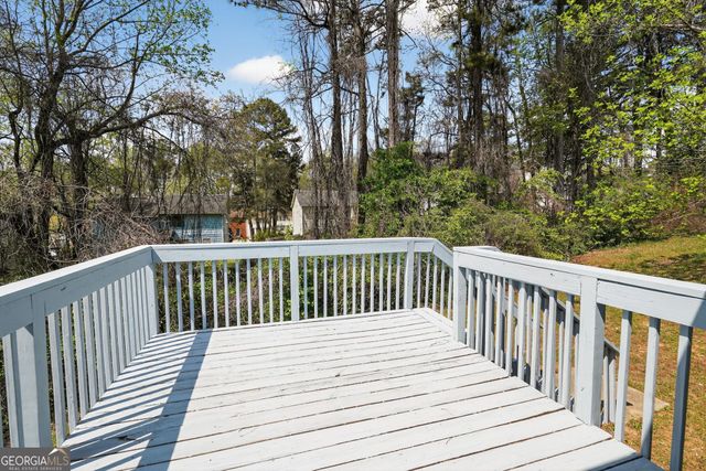 5605 Rock Shoals Way, Atlanta, GA 30349