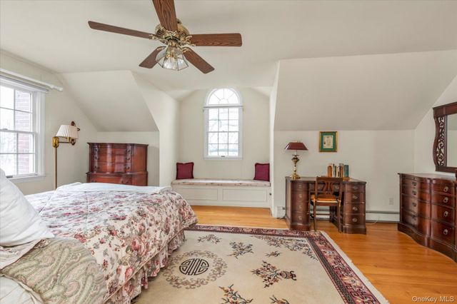 55 Vassar Street, Garden City, NY 11530