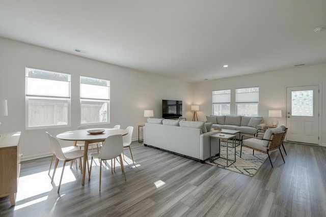 4395 Ocean Farm Drive, Summerville, SC 29485