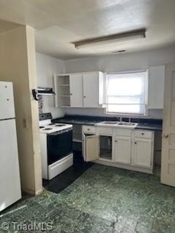 1030 Thurmond Street, Winston-salem, NC 27105