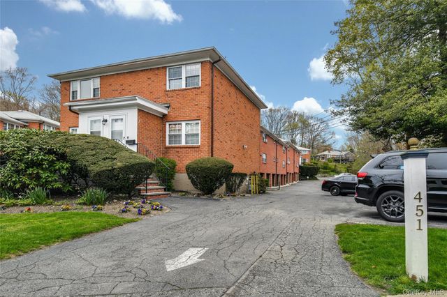 451 Main Street 28, Northport, NY 11768