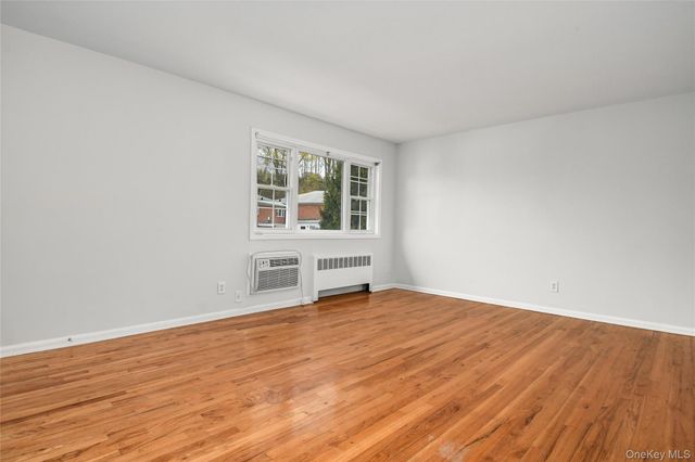 451 Main Street 28, Northport, NY 11768