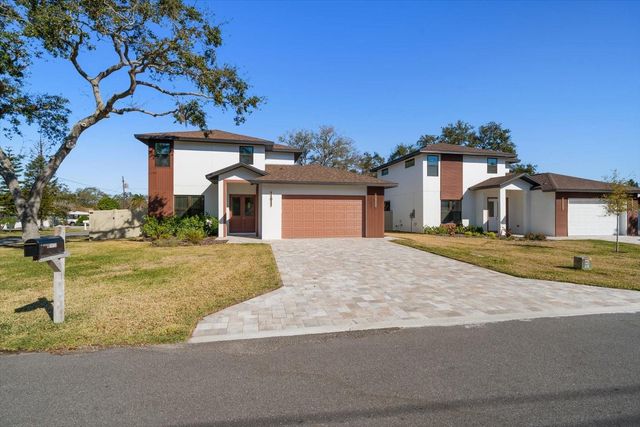 14733 SUNSET DRIVE, Largo, FL 33774