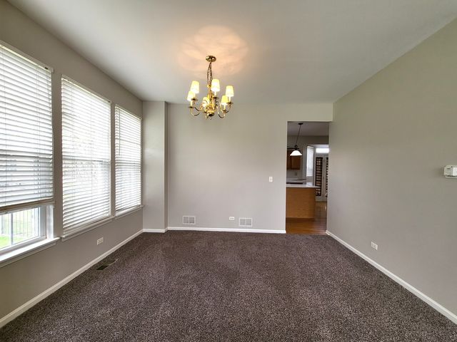 18392 Springwood Drive, Grayslake, IL 60030