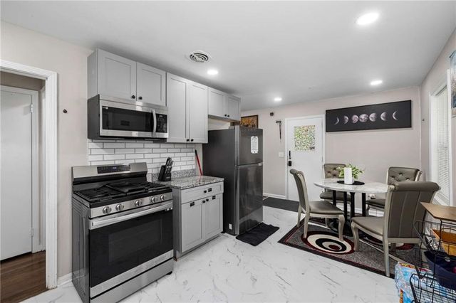 4317 Brookside Drive, Forest Park, GA 30297