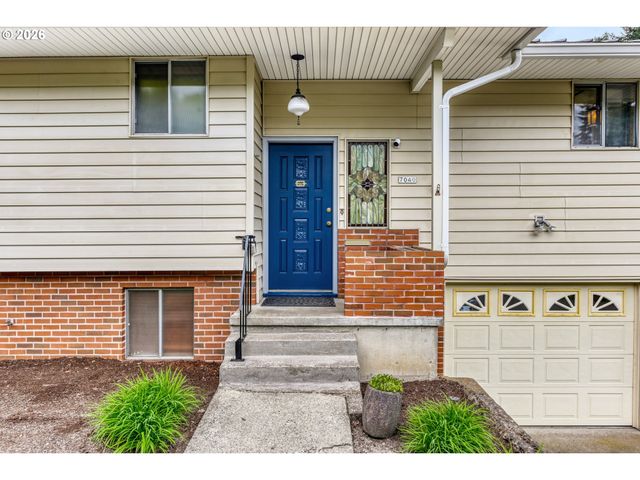 7040 Sw 2ND Ave, Portland, OR 97219