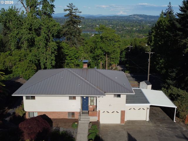 7040 Sw 2ND Ave, Portland, OR 97219