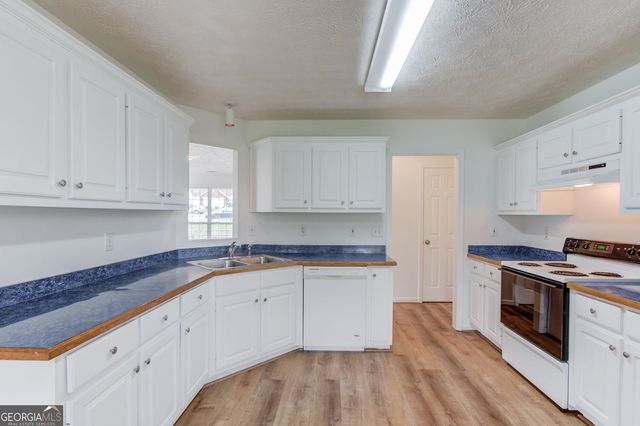 4601 Sweetbriar Court, Gainesville, GA 30507