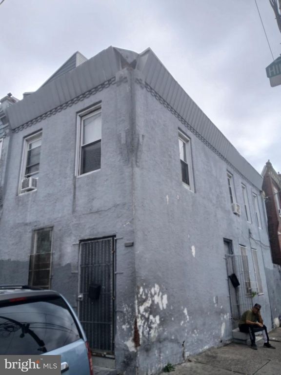 800 E HILTON ST, PHILADELPHIA, PA 19134 — exterior