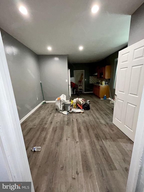 800 E HILTON ST, PHILADELPHIA, PA 19134 — photo 2
