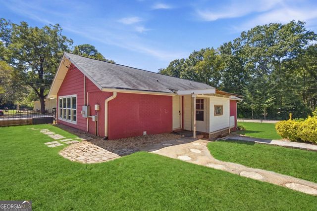 116 Smith Street, Locust Grove, GA 30248