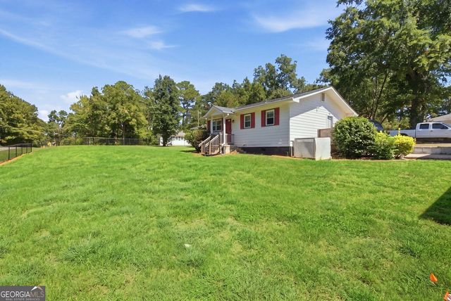 116 Smith Street, Locust Grove, GA 30248