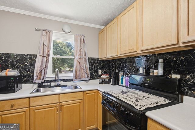 116 Smith Street, Locust Grove, GA 30248