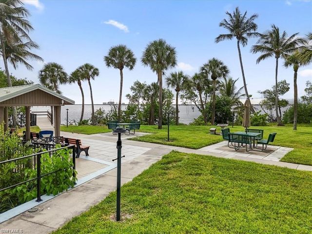 11921 Seabreeze Cove LN 202, Fort Myers, FL 33908
