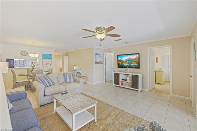 11921 Seabreeze Cove LN 202, Fort Myers, FL 33908