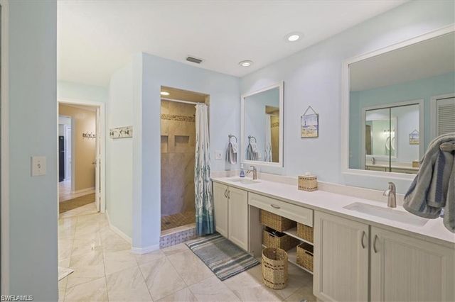11921 Seabreeze Cove LN 202, Fort Myers, FL 33908