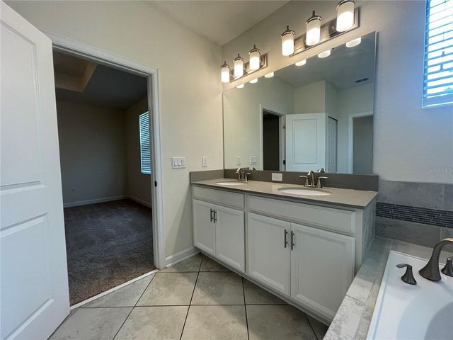 11114 WHISTLING PINE WAY, Orlando, FL 32832