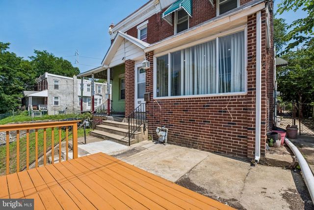 627 WALNUT ST, Darby, PA 19023