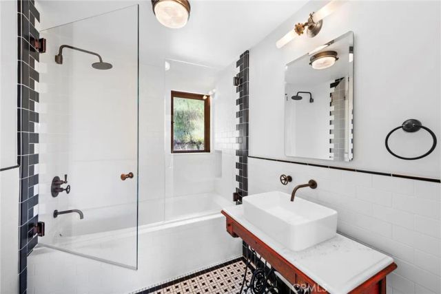 274 Wave Street, Laguna Beach, CA 92651