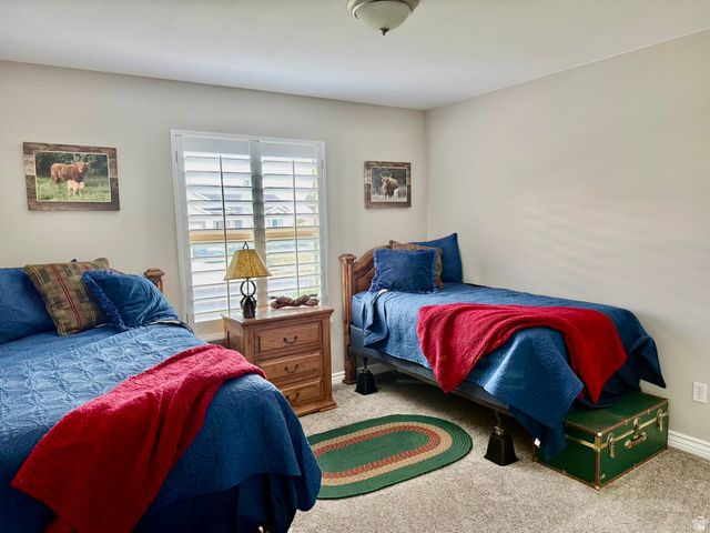 3589 N REMUDA DR, Farr West, UT 84404