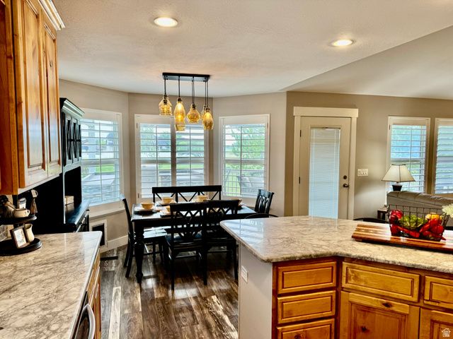 3589 N REMUDA DR, Farr West, UT 84404