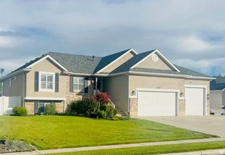 3589 N REMUDA DR, Farr West, UT 84404
