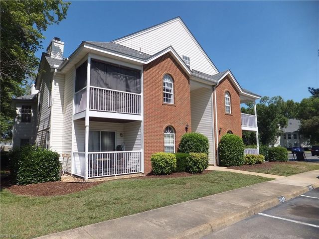4312 Briarbush LN, Virginia Beach, VA 23453