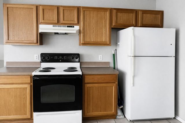 914 N Catherine Street, Terrell, TX 75160