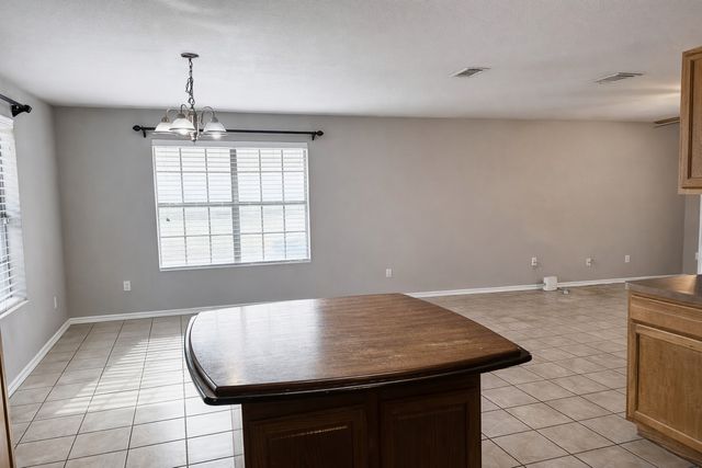 914 N Catherine Street, Terrell, TX 75160