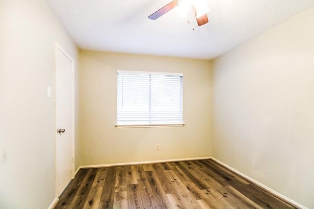 2222 Victoria Court, Missouri City, TX 77459