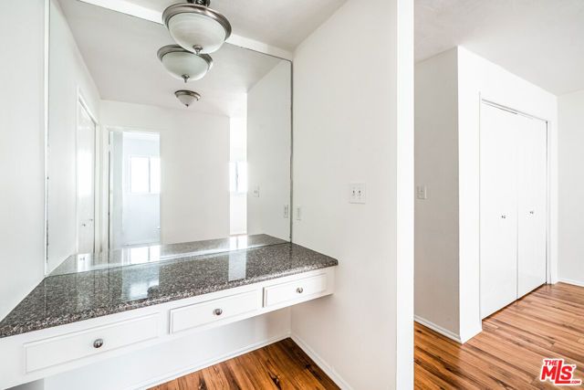 1008 17th Street 2, Santa Monica, CA 90403