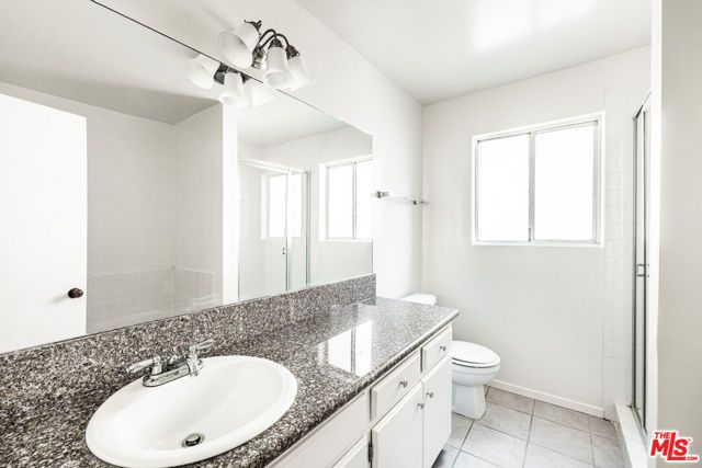 1008 17th Street 2, Santa Monica, CA 90403