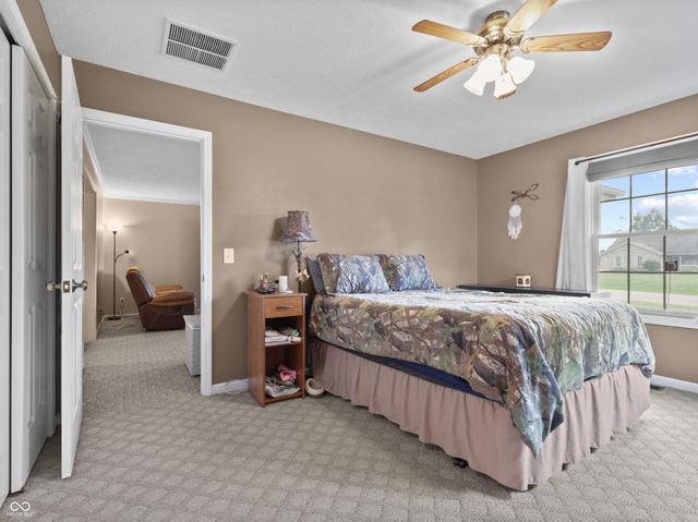 8054 S State Road 46, Terre Haute, IN 47802