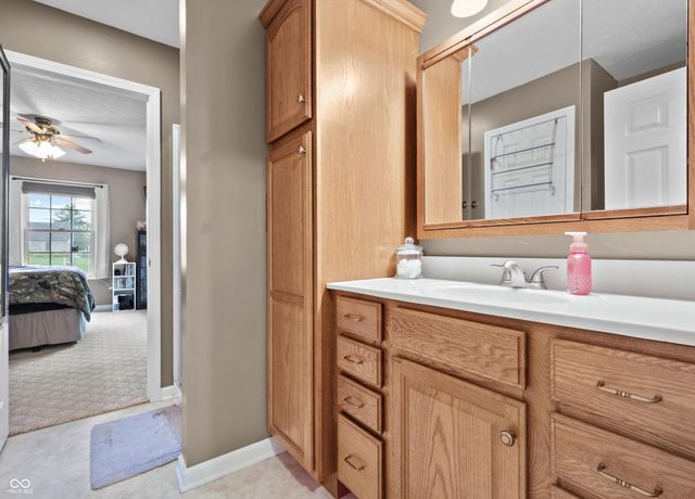 8054 S State Road 46, Terre Haute, IN 47802