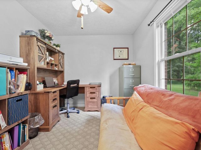 8054 S State Road 46, Terre Haute, IN 47802