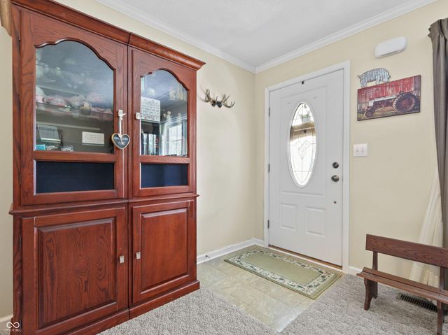8054 S State Road 46, Terre Haute, IN 47802