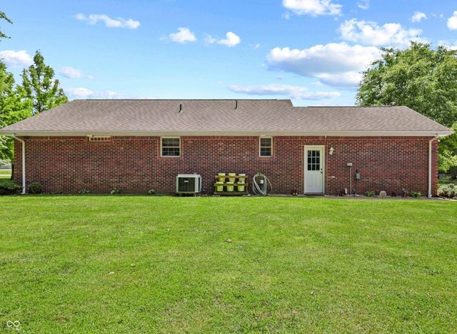 8054 S State Road 46, Terre Haute, IN 47802