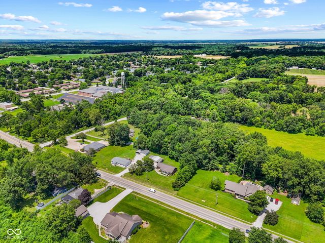 8054 S State Road 46, Terre Haute, IN 47802